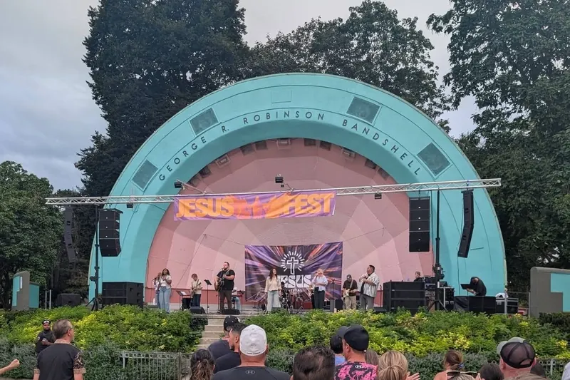 Worship on stage at the George R. Robinson Bandshell in Gage Park during Jesus Festival Hamilton 2026